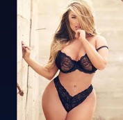 deep throat, sex in deferent position, 69,
oral without condom, erotic massage,... SIMONA NO ANAL